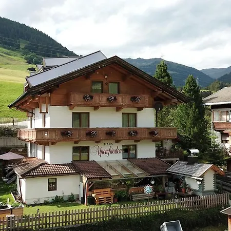 Bed & Breakfast Haus Alpenfrieden *