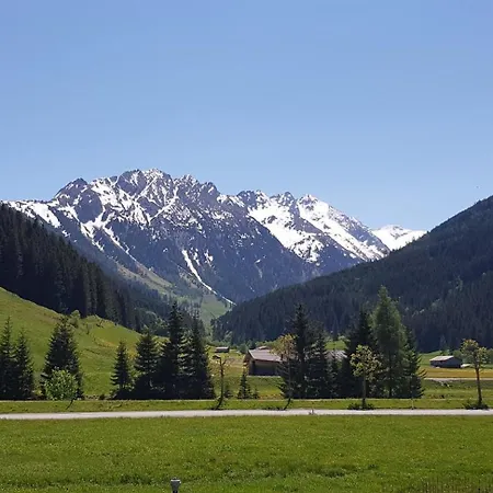 Bed & Breakfast Haus Alpenfrieden Gerlos